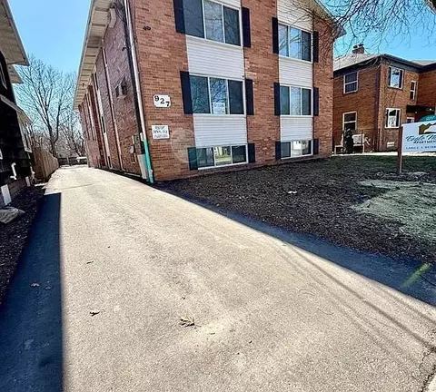 927 W Shiawassee St #10, Lansing, MI 48915