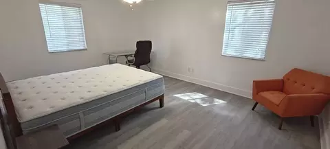 6519 W Newberry Rd #801, Gainesville, FL 32605