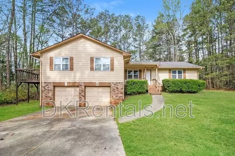 307 Hamilton Glenn, Stockbridge, GA 30281