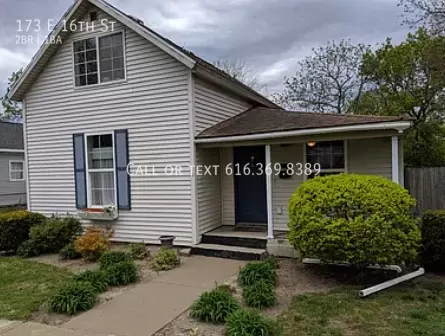 173 E 16th St, Holland, MI 49423