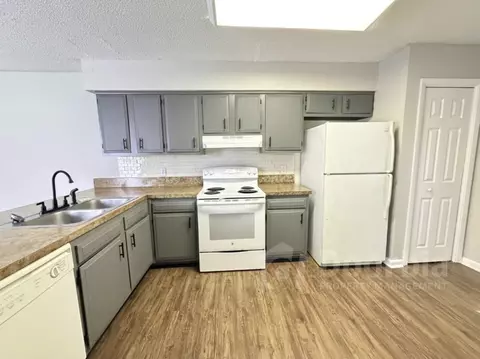 3696 Morton St #2, Jacksonville, FL 32217