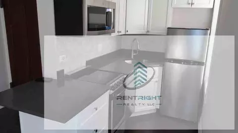 640 W Wrightwood Ave #107, Chicago, IL 60614