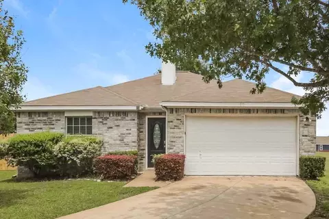 813 Huddleston Ct, Seagoville, TX 75159