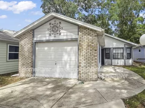 2305 NE 40th Ave, Ocala, FL 34470