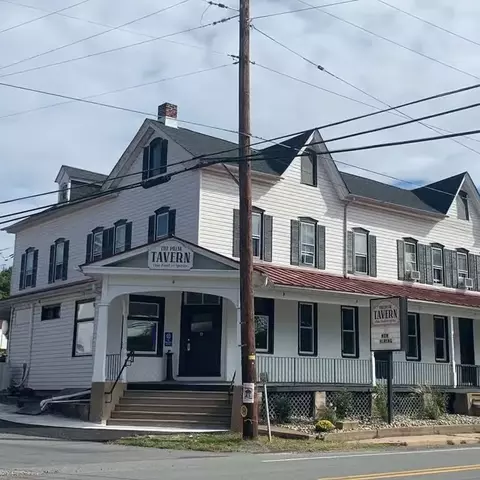 799 Gravel Pike #1, Palm, PA 18070