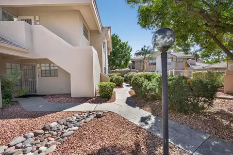 5950 N 78th St #207, Scottsdale, AZ 85250