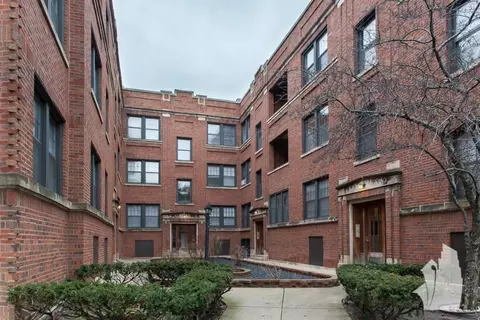 654 W Cornelia Ave #654-4, Chicago, IL 60657