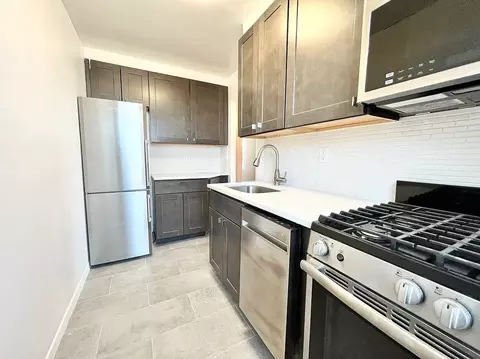 34-18 91st St #A51, New York, NY 11372