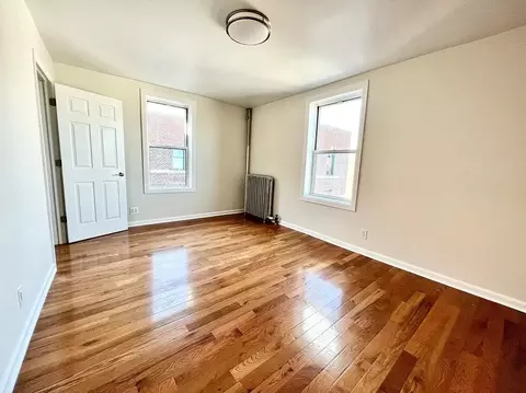 34-18 91st St #A11, New York, NY 11372