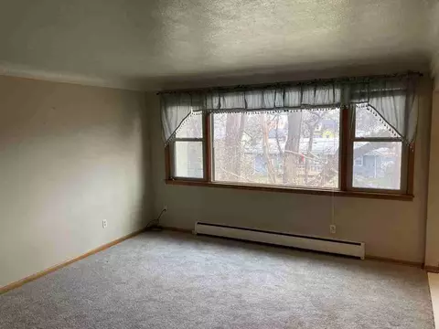 136 11th Ave N, South Saint Paul, MN 55075