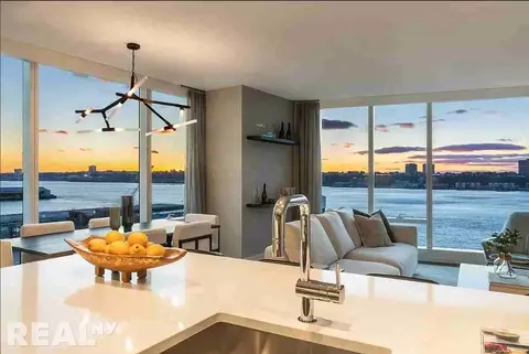 Undisclosed, New York, NY 10023