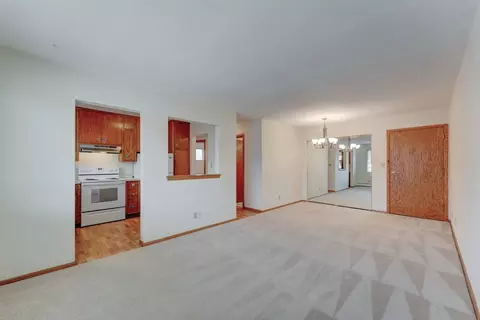 1330 Saint Paul Ave, Saint Paul, MN 55116