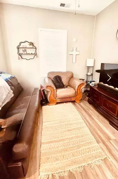 35 Spring St, Royston, GA 30662