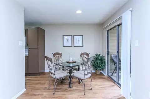 1044 Camino La Costa, Austin, TX 78752 photo 2