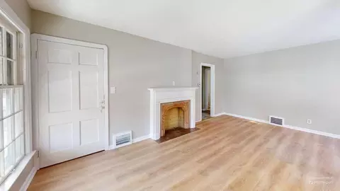 3604 W 130th St, Cleveland, OH 44111