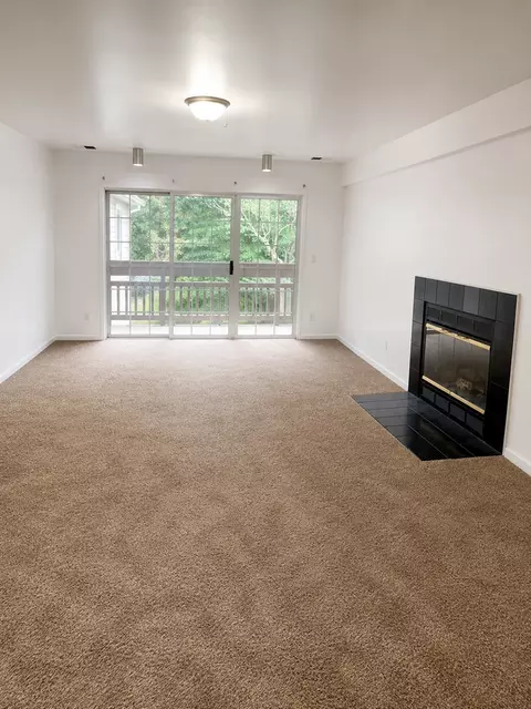 1117 Plymouth Dr, Champaign, IL 61821 photo 13