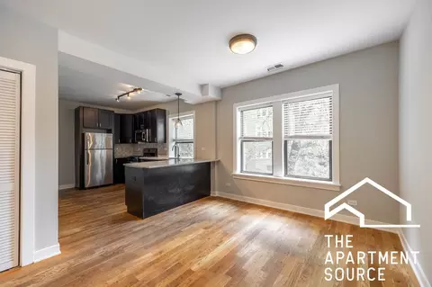 2205 W Eastwood Ave #1E, Chicago, IL 60625