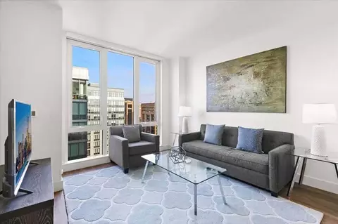 57 Bank St #1040048P, White Plains, NY 10606