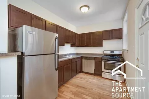 622 W Cornelia Ave #N2, Chicago, IL 60657
