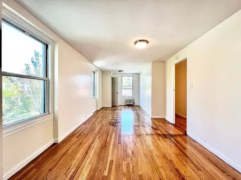 34-18 91st St #B11, New York, NY 11372