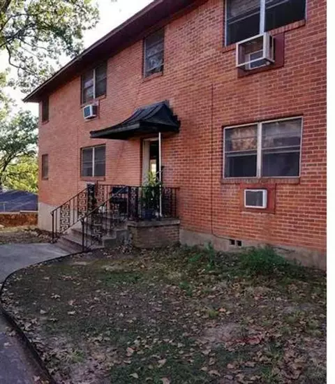 105 42nd Pl, North Little Rock, AR 72116