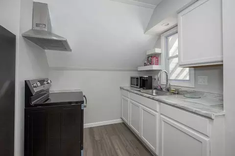 3721 W 22nd Pl #1, Cleveland, OH 44109