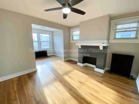 5735 Phillips Ave #2, Pittsburgh, PA 15217