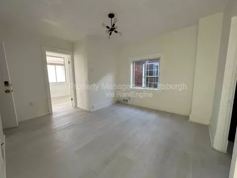 1611 Westmont Ave #2, Pittsburgh, PA 15210
