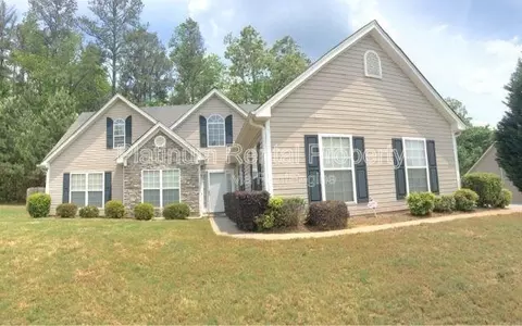 4093 Laurel Bend Ct, Snellville, GA 30039