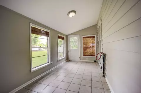 2011 S S St, Fort Smith, AR 72901 photo 10