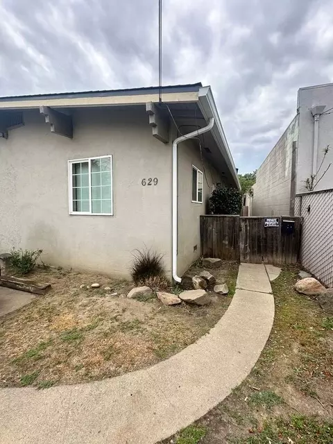 629 N Sacramento St, Lodi, CA 95240