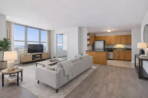 655 W Irving Park Rd #3314, Chicago, IL 60613