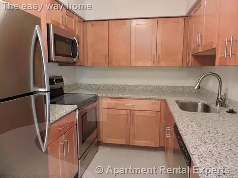 632 Massachusetts Ave #221, Cambridge, MA 02139