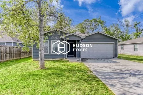 3812 Lynnfield St, Houston, TX 77016