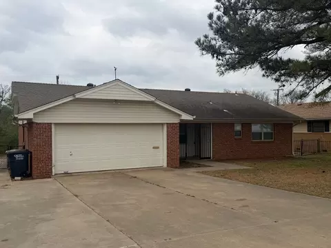 1809 N Pennsylvania Ave, Shawnee, OK 74804