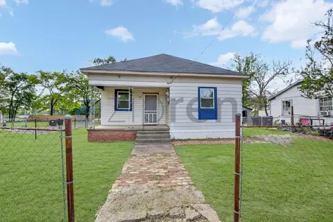 309 S Park St, Longview, TX 75601