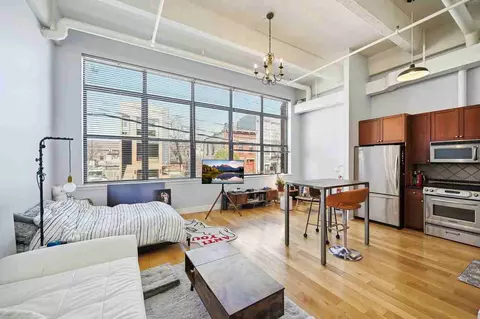 300 Communipaw Ave #113, Jersey City, NJ 07304