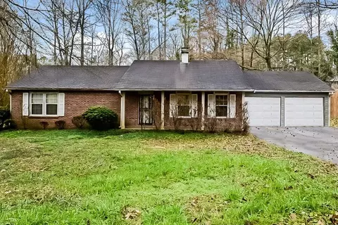4255 Loveless Pl, Ellenwood, GA 30294