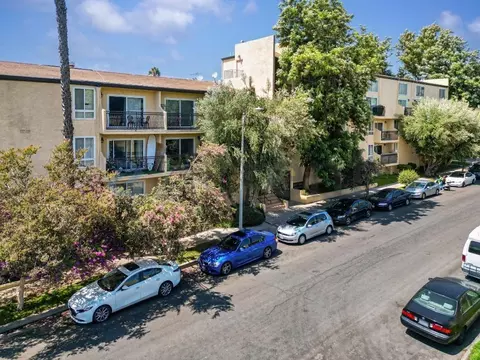 5257 Radford Ave #205, Valley Village, CA 91607
