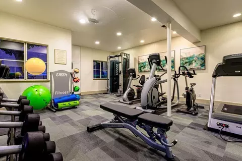 14901 Newport Ave, Tustin, CA 92780