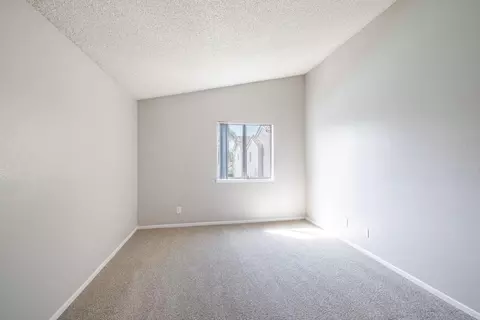 14901 Newport Ave, Tustin, CA 92780