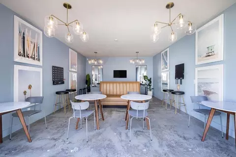 14901 Newport Ave, Tustin, CA 92780