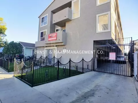1080 Saint Louis Ave #203, Long Beach, CA 90804