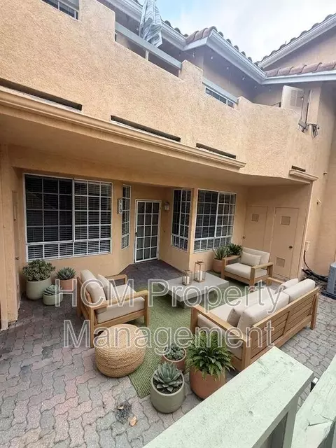 113 Alberti Aisle, Irvine, CA 92614