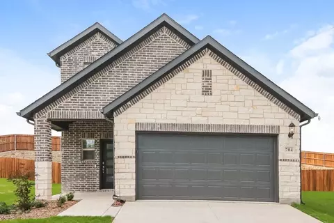 704 Dotty Dr, Mckinney, TX 75071