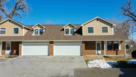 5735 W 2nd Ave, Lakewood, CO 80226