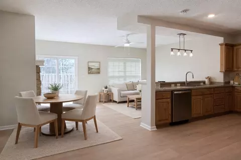 7819 W 158th Ct, Overland Park, KS 66223