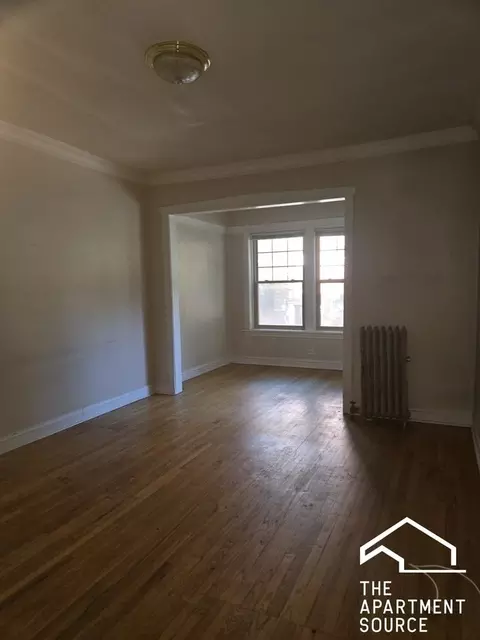 550 Elmwood Ave #1, Evanston, IL 60202