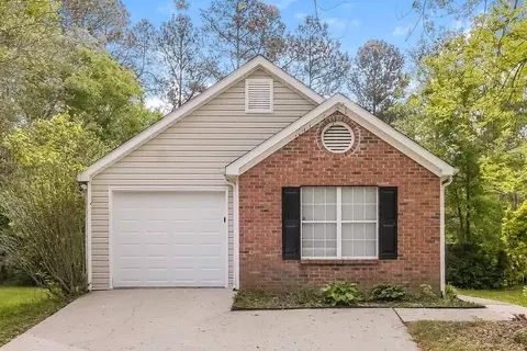 1464 Cain Ct N, Douglasville, GA 30134