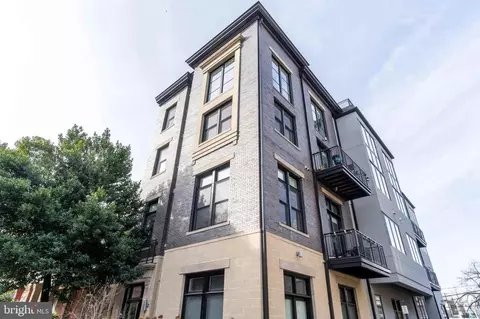 1767 Lanier Pl NW #8, Washington, DC 20009